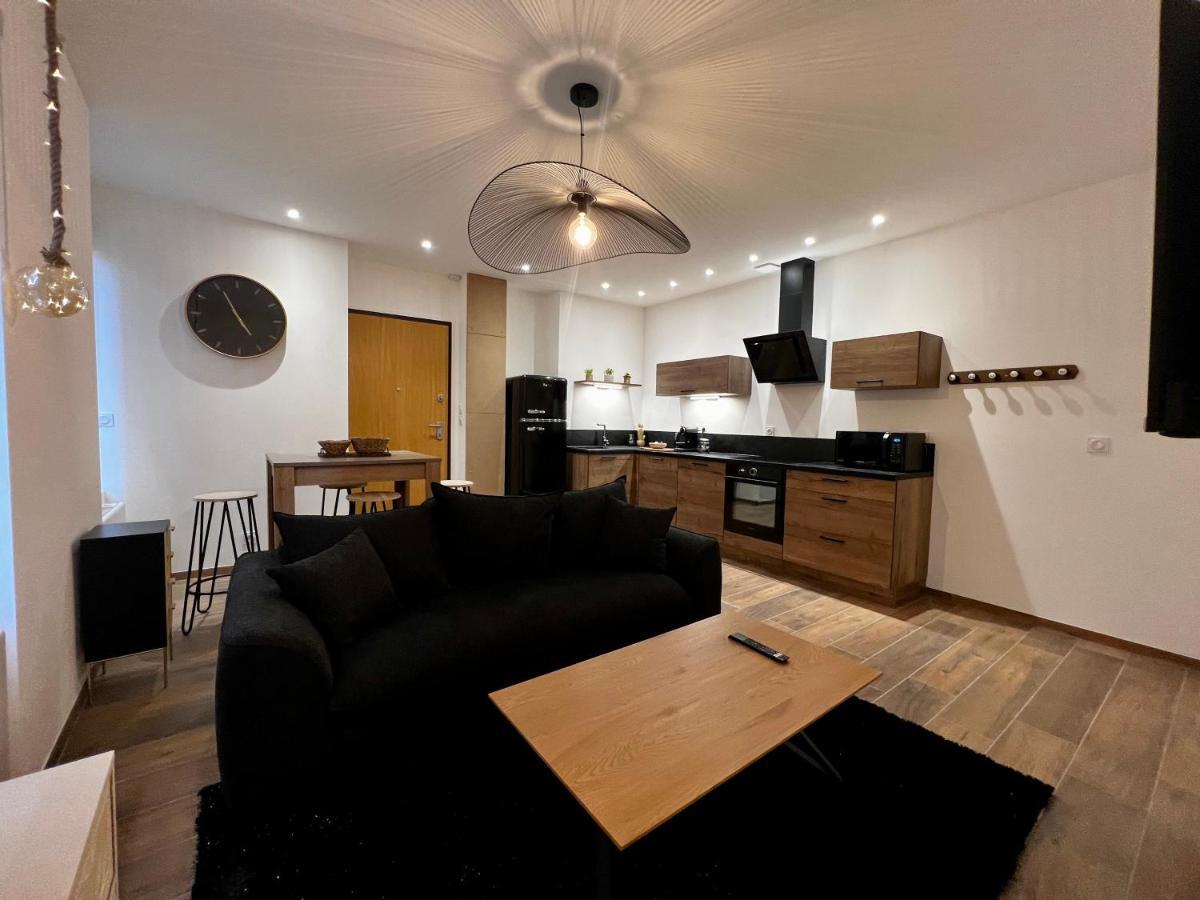 Appartement Cosy Centre Ville Roanne Bagian luar foto